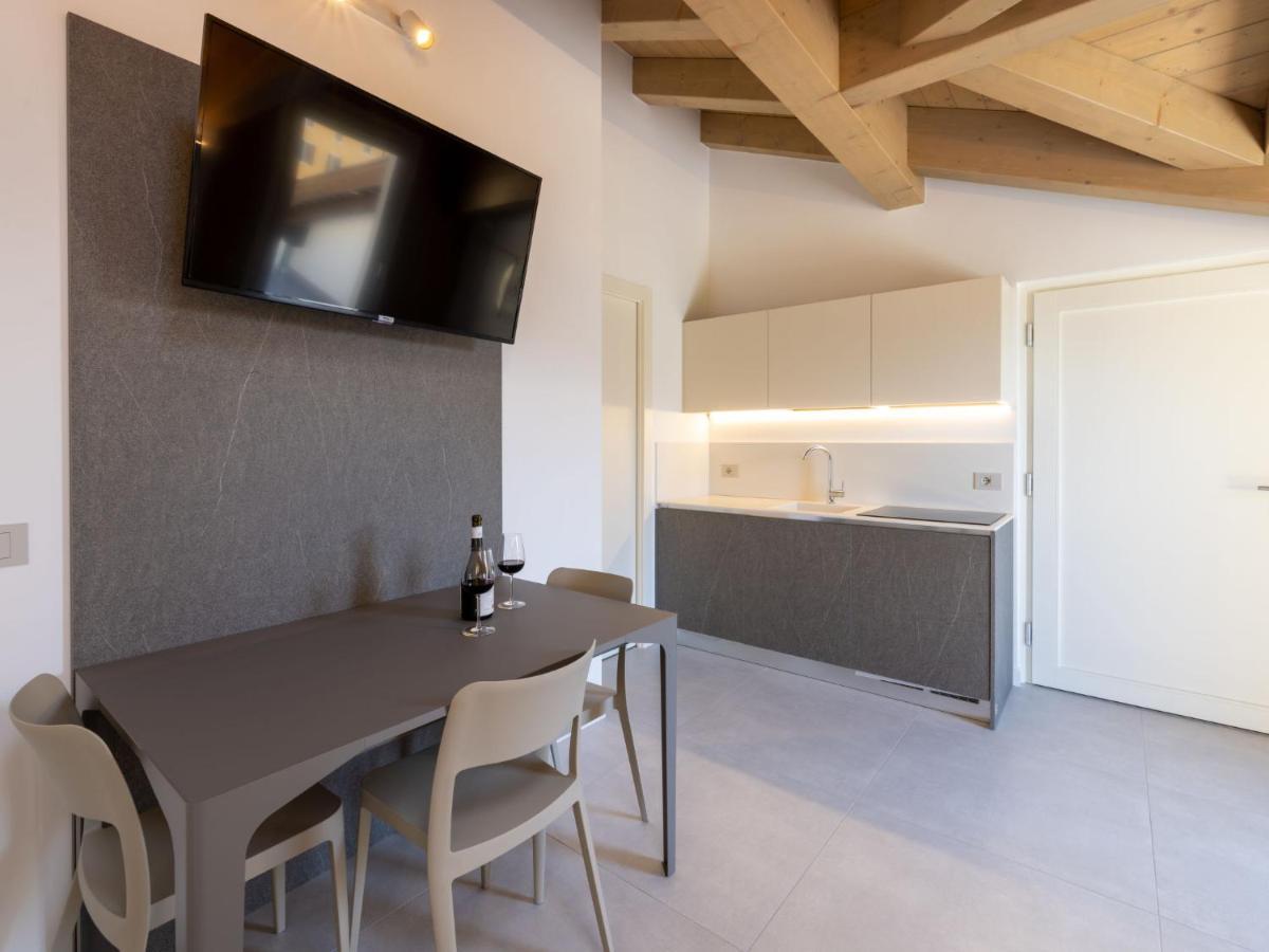 Apartment Il Giardino Segreto-4 By Interhome ชิวีดาเล เดล ฟรีอูลี ภายนอก รูปภาพ